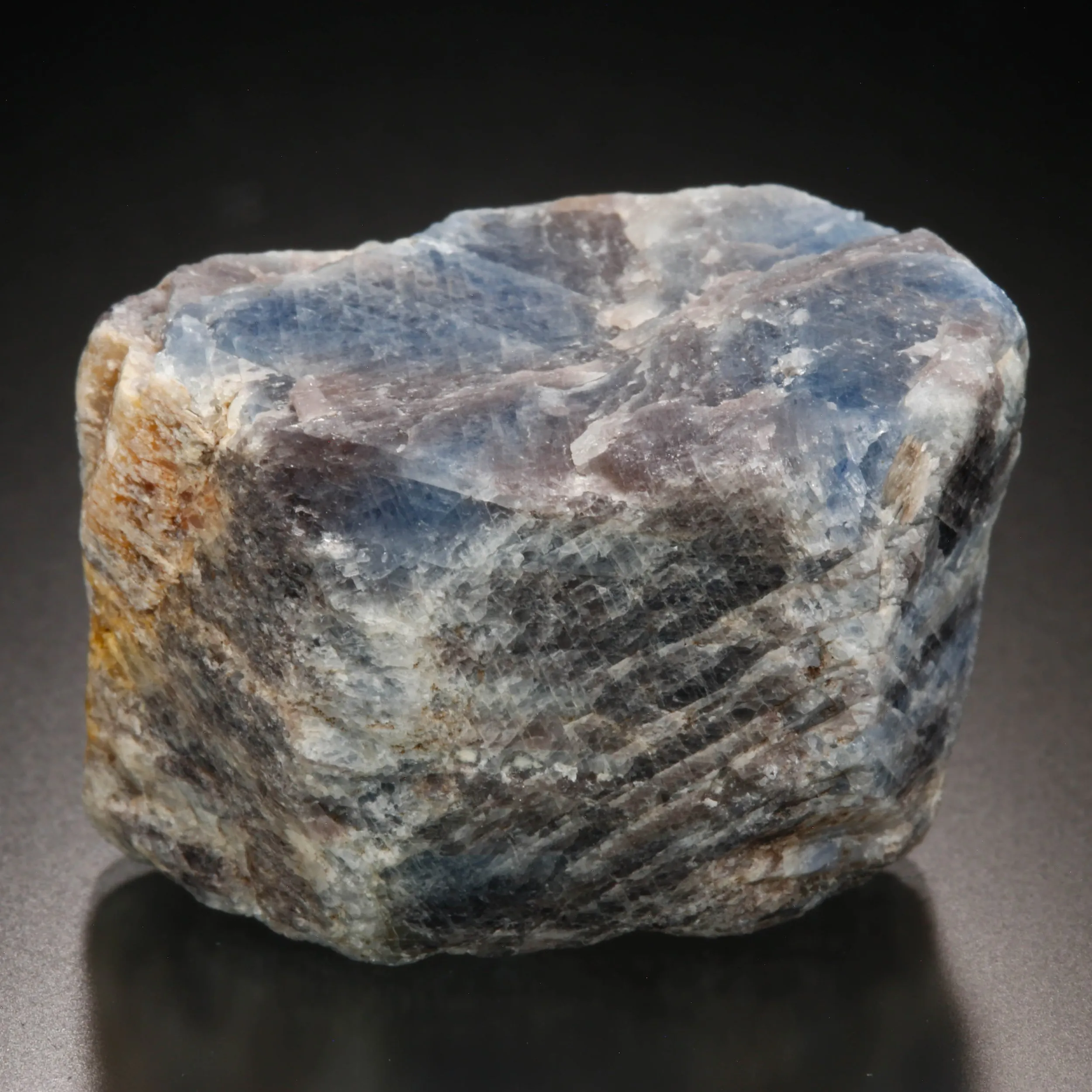 Corundum var. Sapphire - image 1