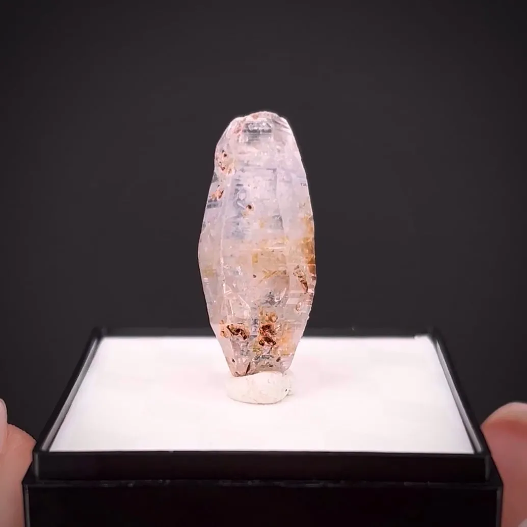 Corundum var. Sapphire - image 2