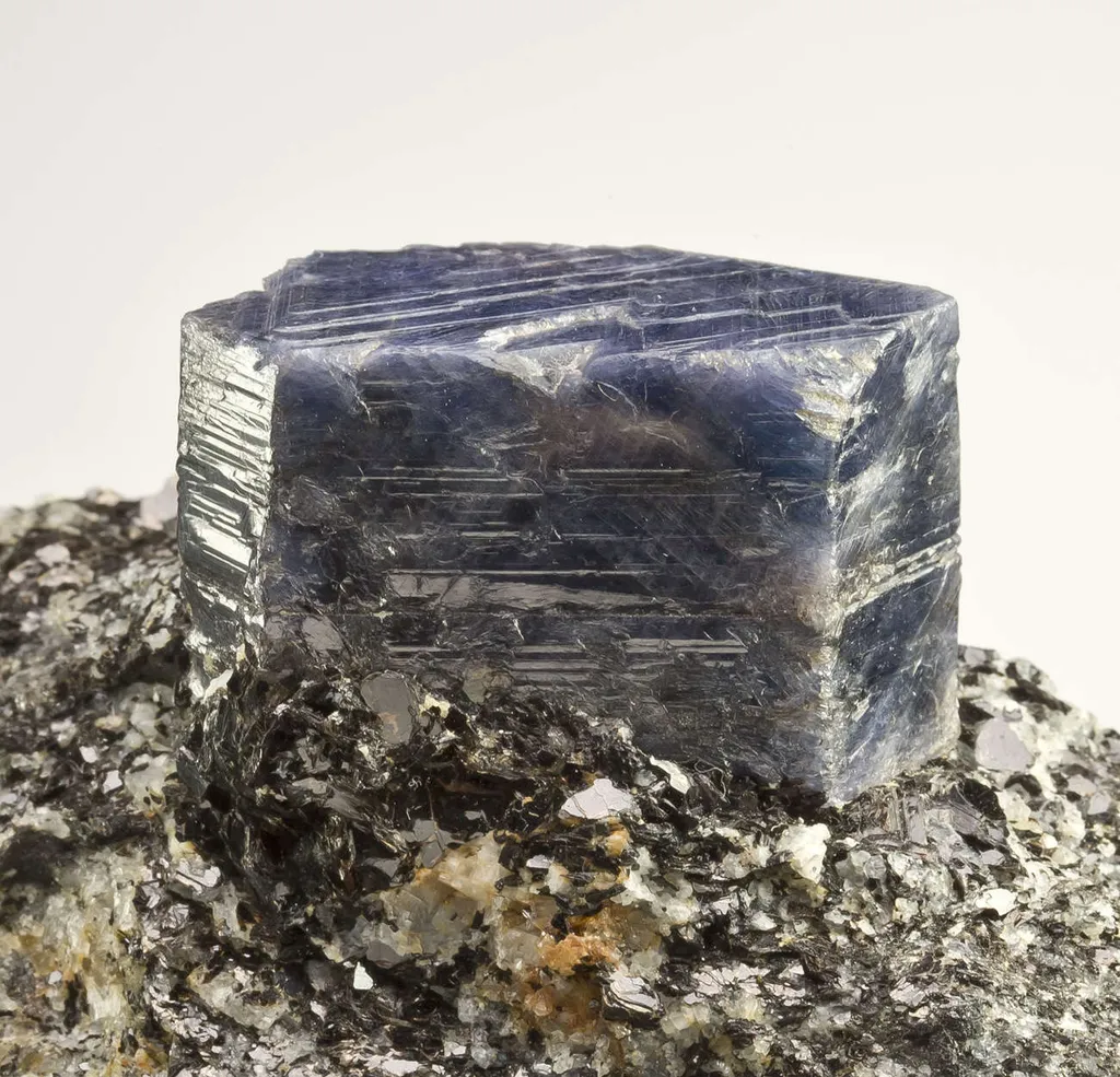 Corundum Var. Sapphire image