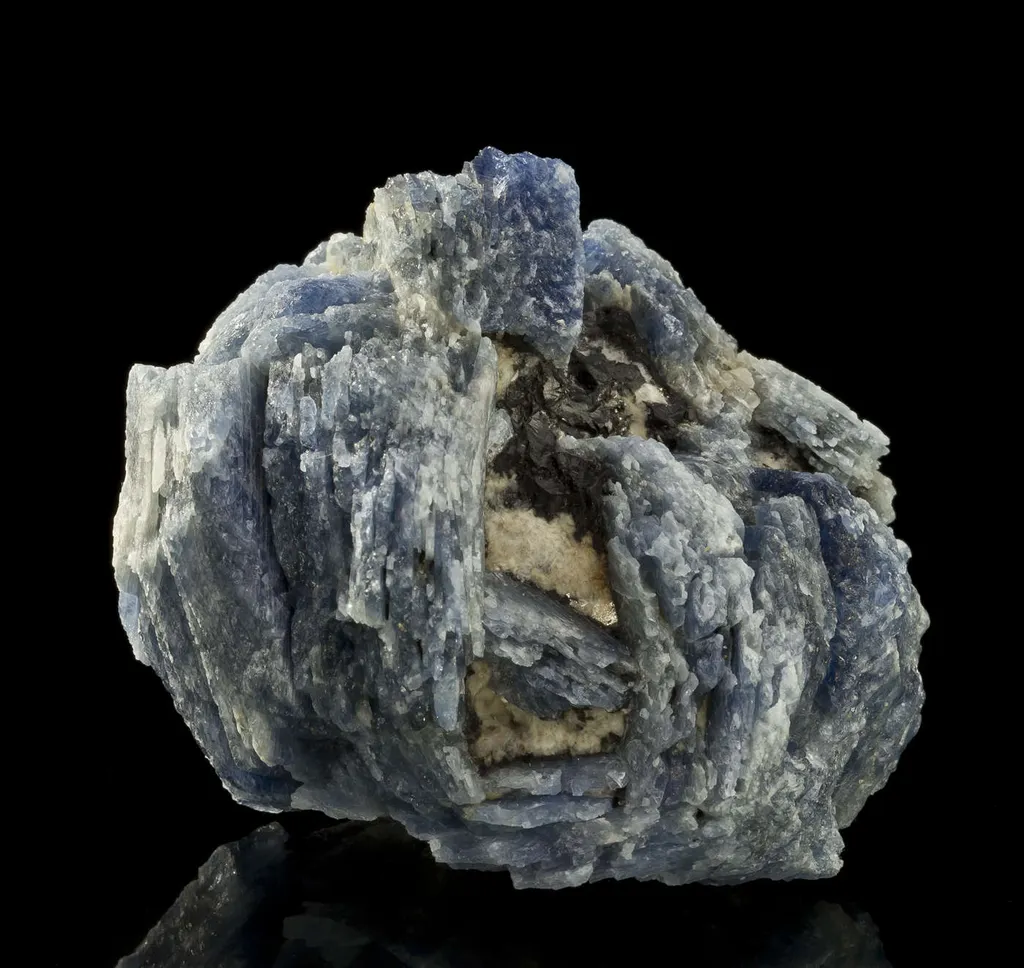 Corundum Var. Sapphire image