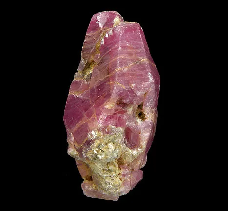 Corundum (Var: Sapphire) image