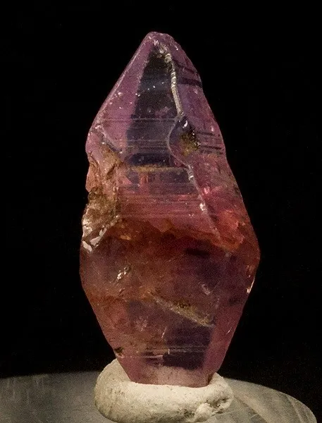 Corundum (Var: Sapphire) image