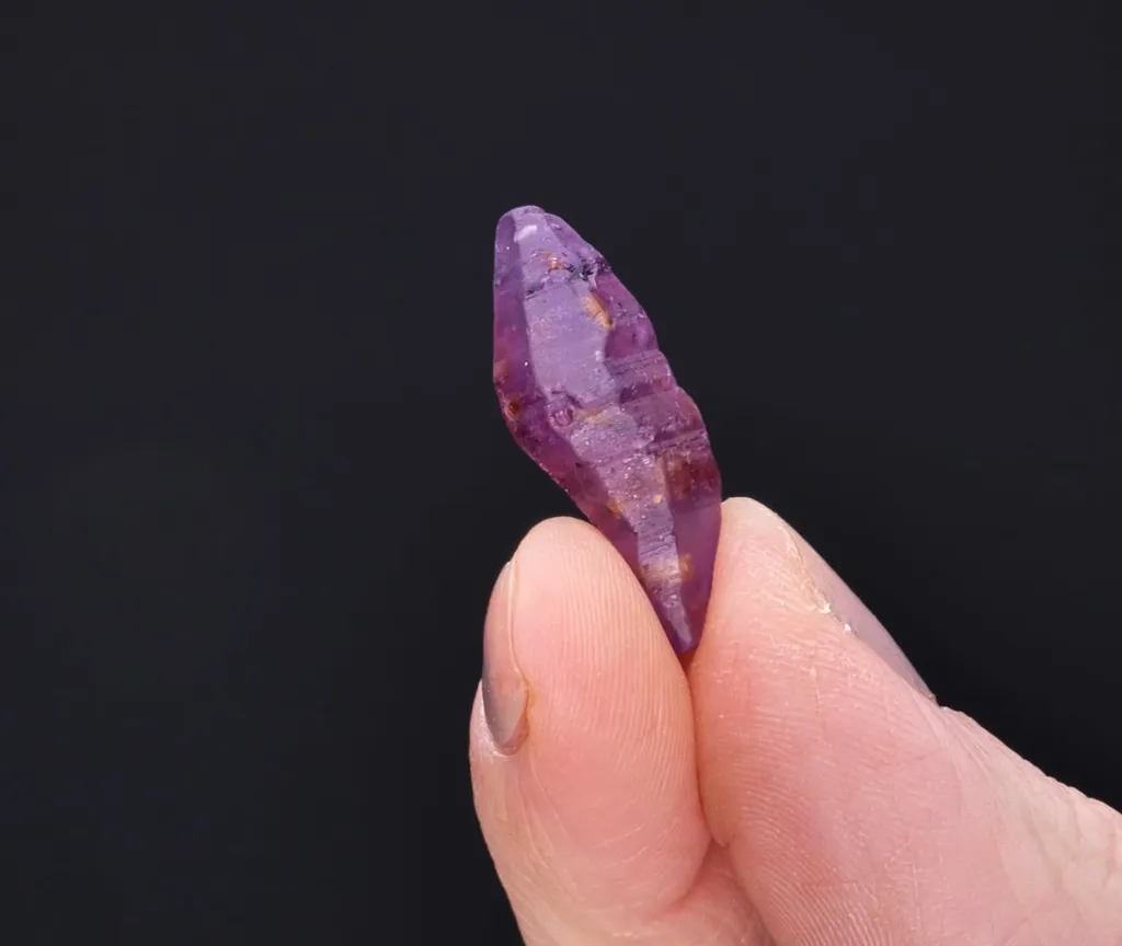 Corundum var. Sapphire - image 2