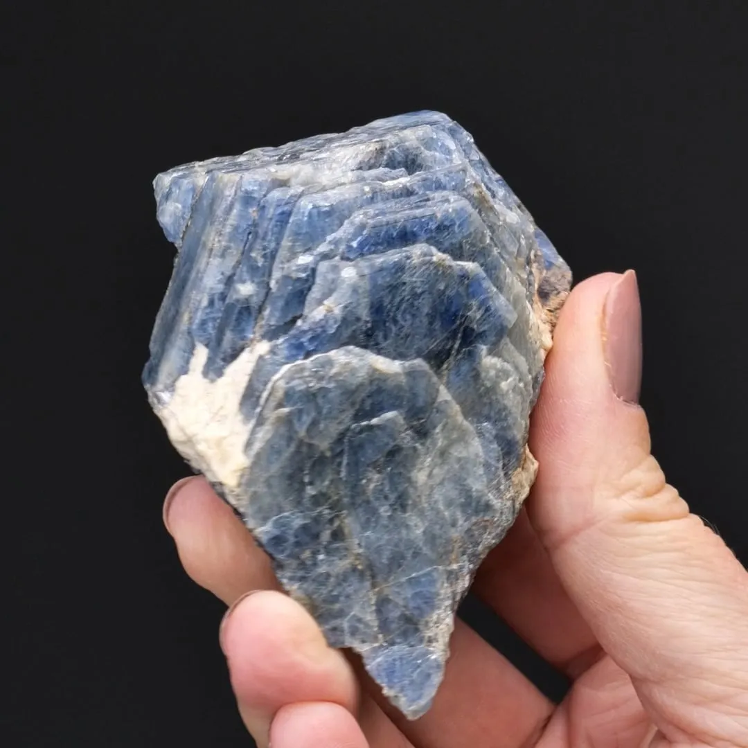 Corundum var. Sapphire - image 2