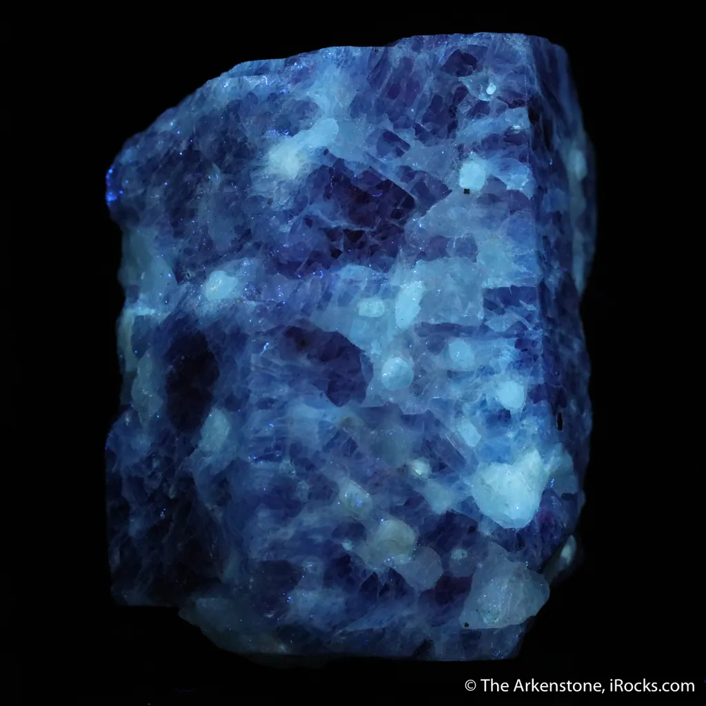 Corundum var. Sapphire with Calcite image