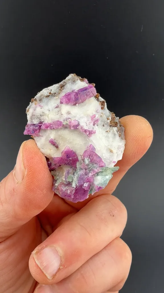 Corundum with Muscovite image