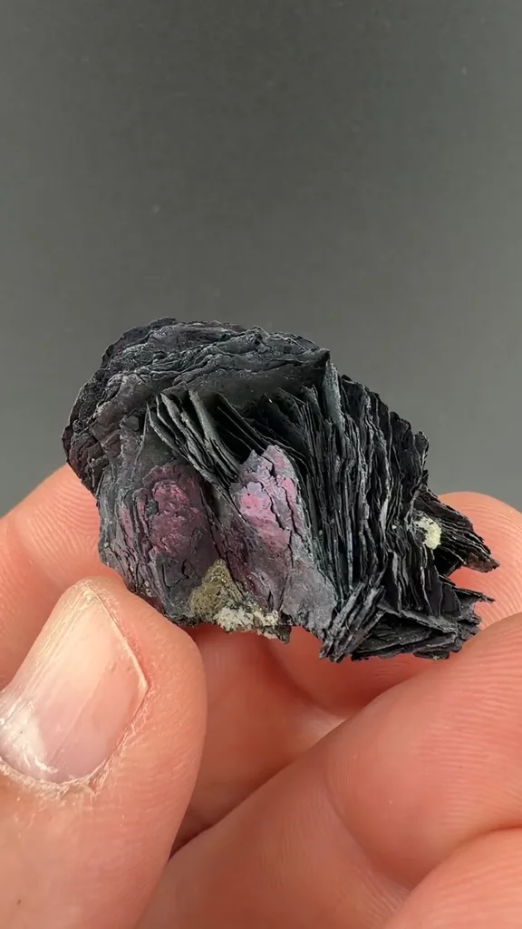Covellite from Summitville, Muddy Creek, Rio Grande County, Colorado, USA - image 2