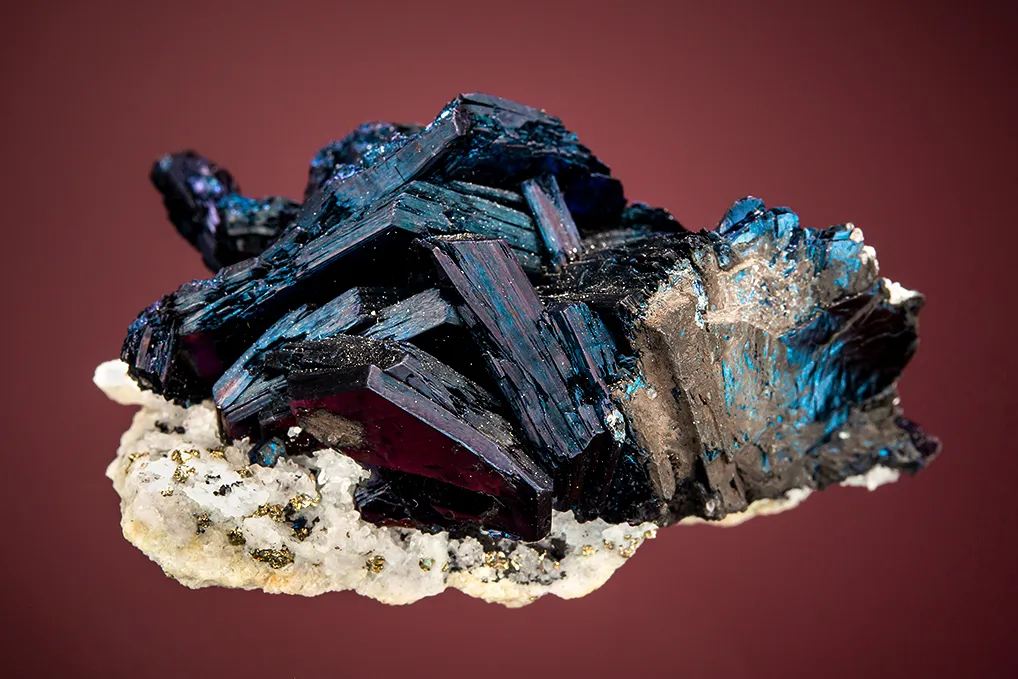 Covellite on Quartz image