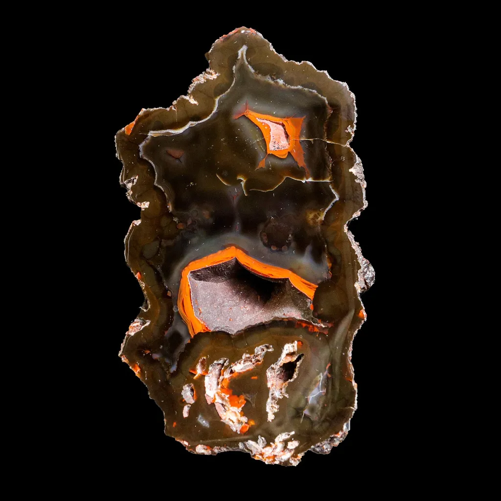 Crater Agate – Fluorescent Chalcedony Quartz Specimen from Chubut , Argentina (UV Reactive) - image 4