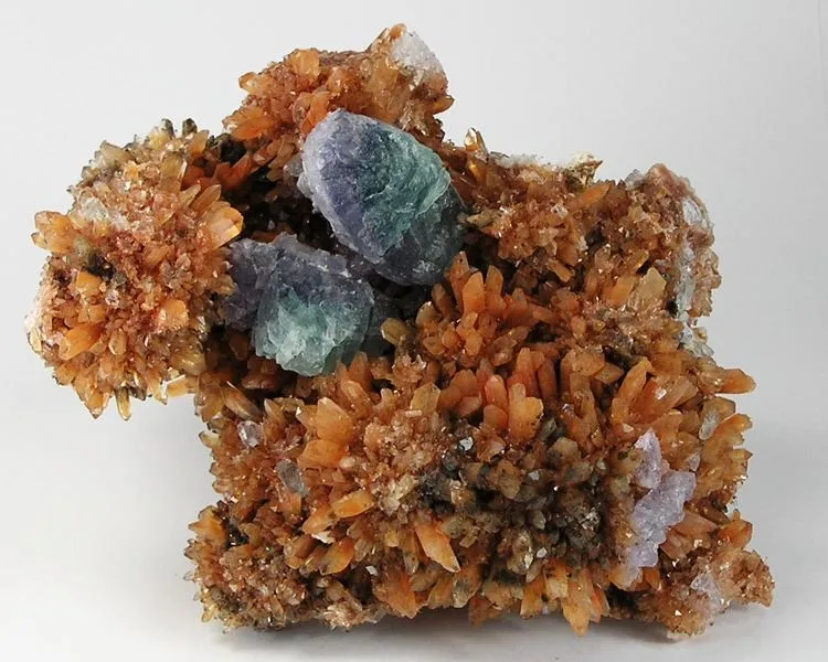 Creedite, Fluorite image