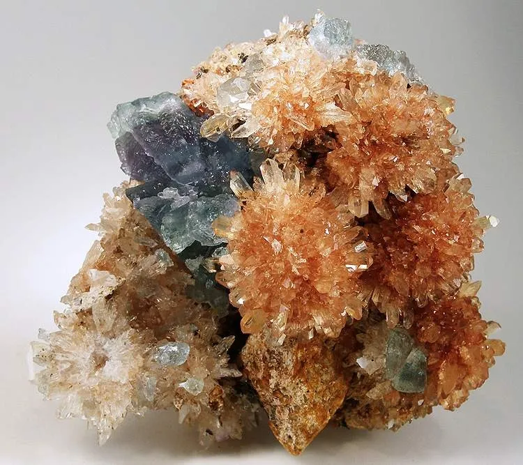 Creedite, Fluorite image