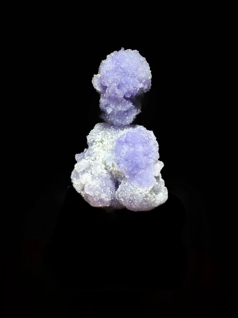 Creedite from Qinglong County, Guizhou, China image