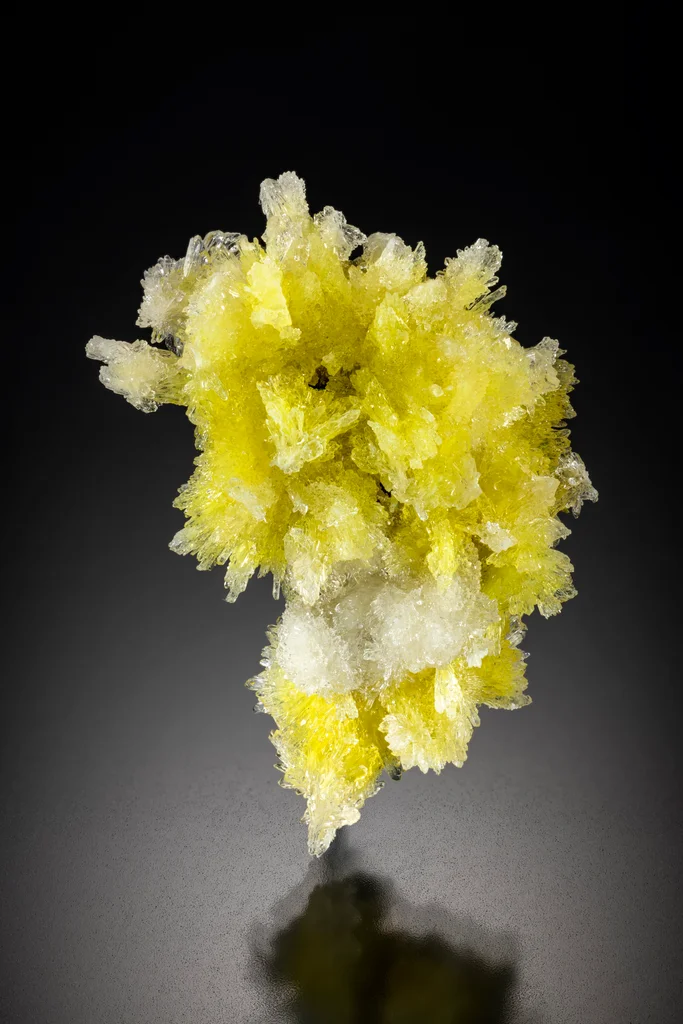 Creedite from Qinglong County, Guizhou, China image