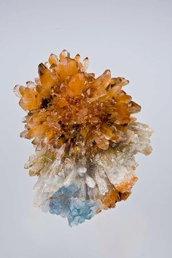 Creedite on Fluorite image