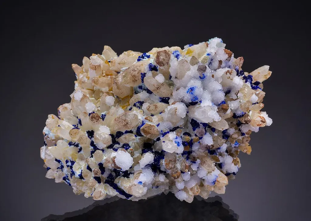 Creedite with Azurite on Quartz image