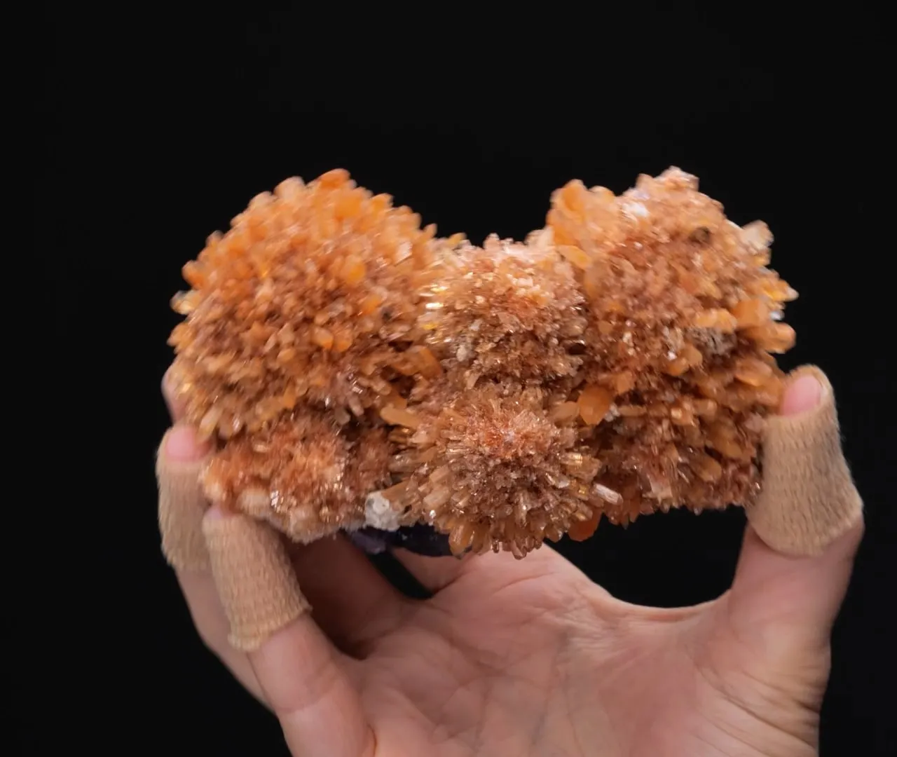 Creedite with Fluorite - image 2