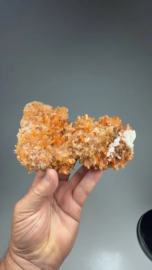 Creedite with Fluorite - image 2