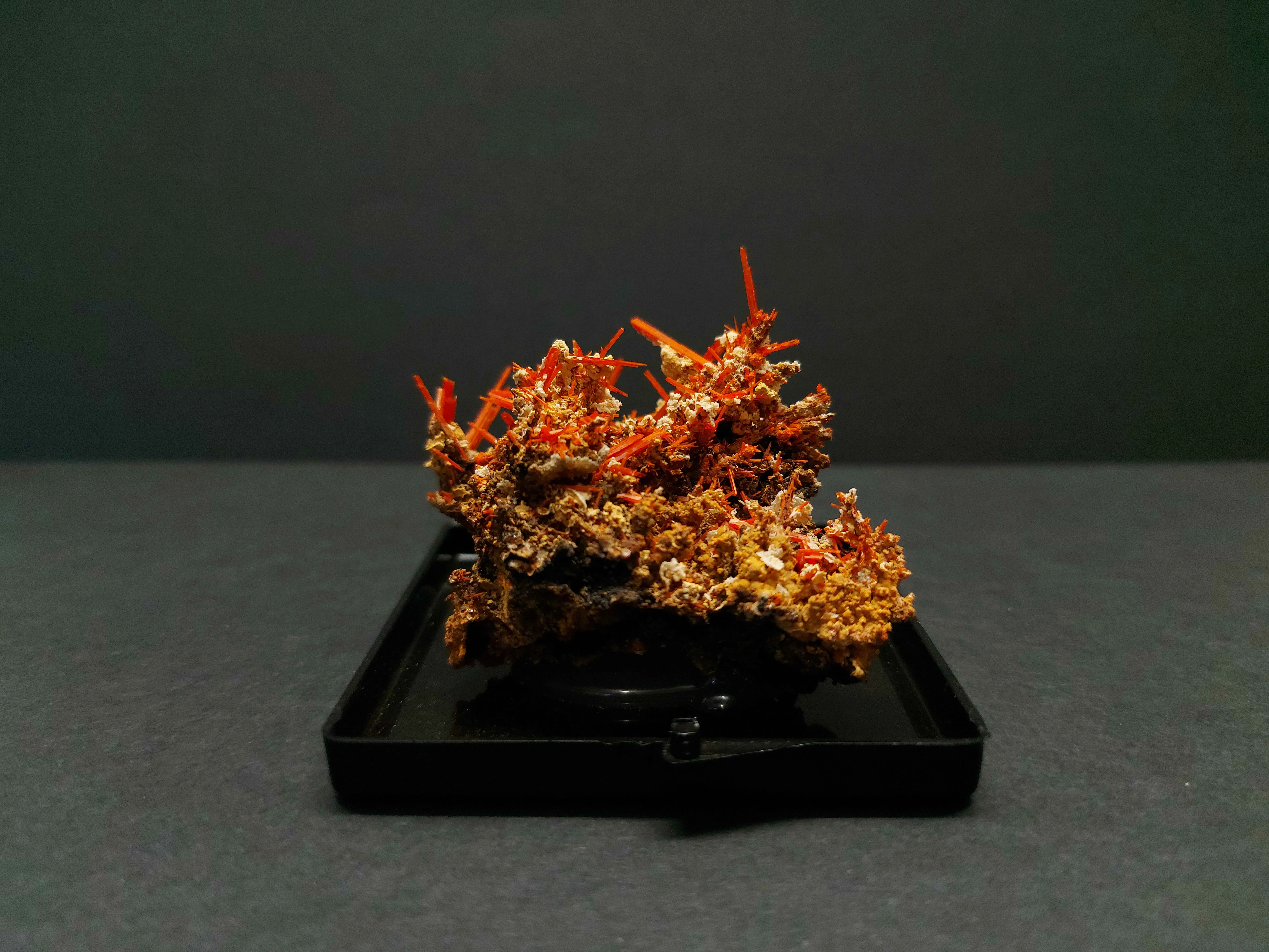 Crocoite from Australia, Tasmania, Adelaide Mine - image 1