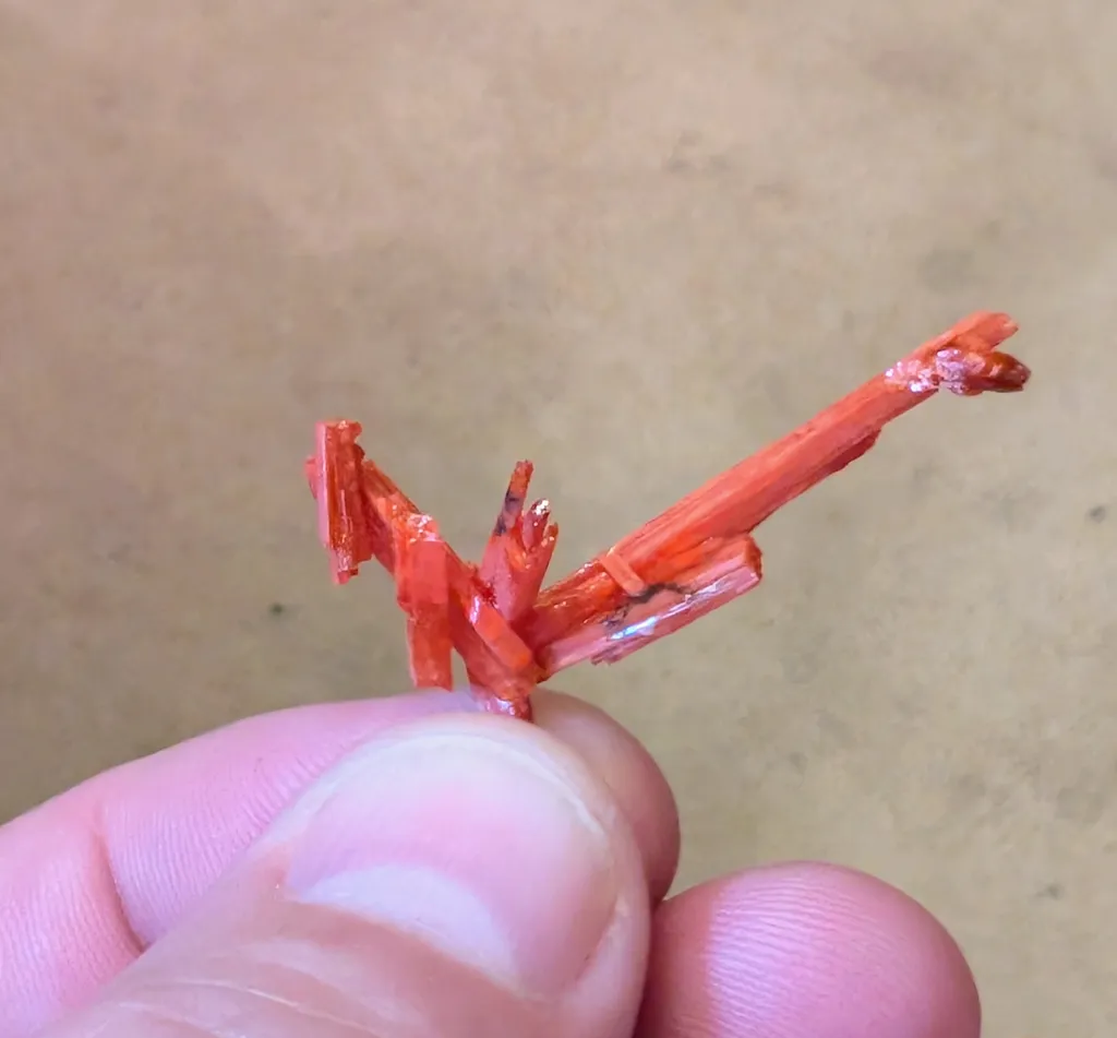Crocoite from Australia, Tasmania, Dundas Extended Mine - image 4