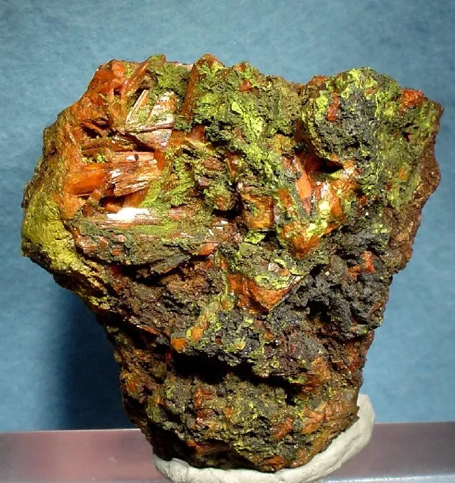 Crocoite, Vauquelinite image