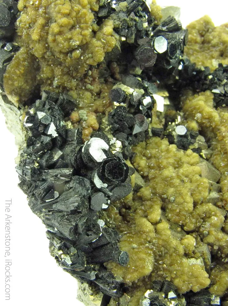 Cronstedtite on Siderite (rare locale) - image 4