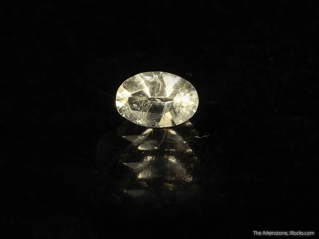 Cryolite (rough and cut set) - image 2