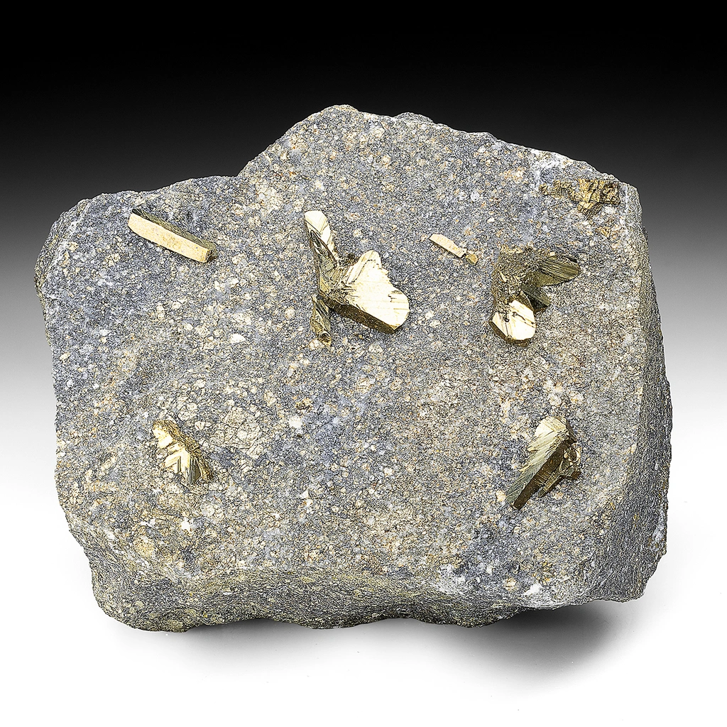 Cubanite from Henderson No. 2 mine, Chibougamau, Québec, Canada - image 1