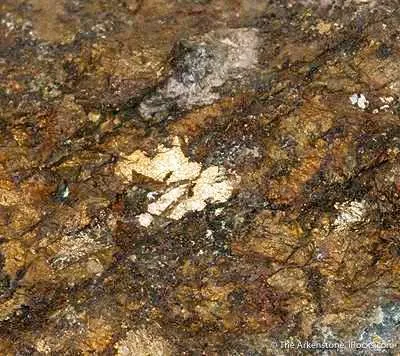 Cubanite With Maucherite, Valleriite - image 3