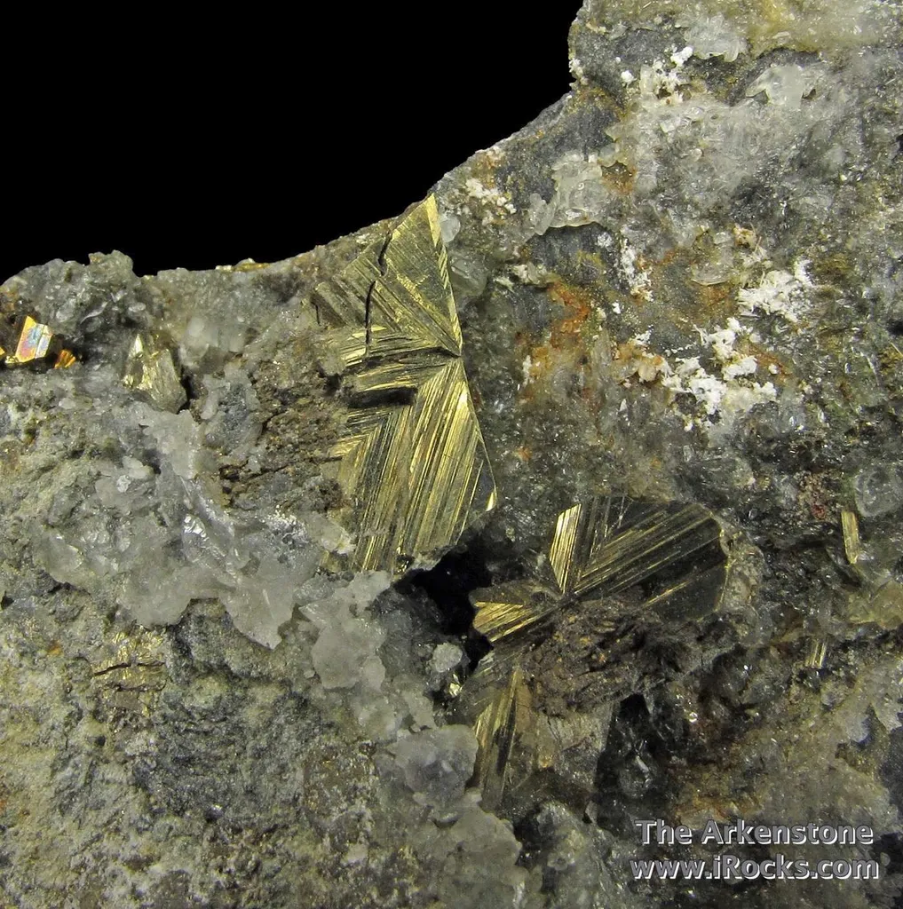 Cubanite (with twinned and untwinned xls) - image 3