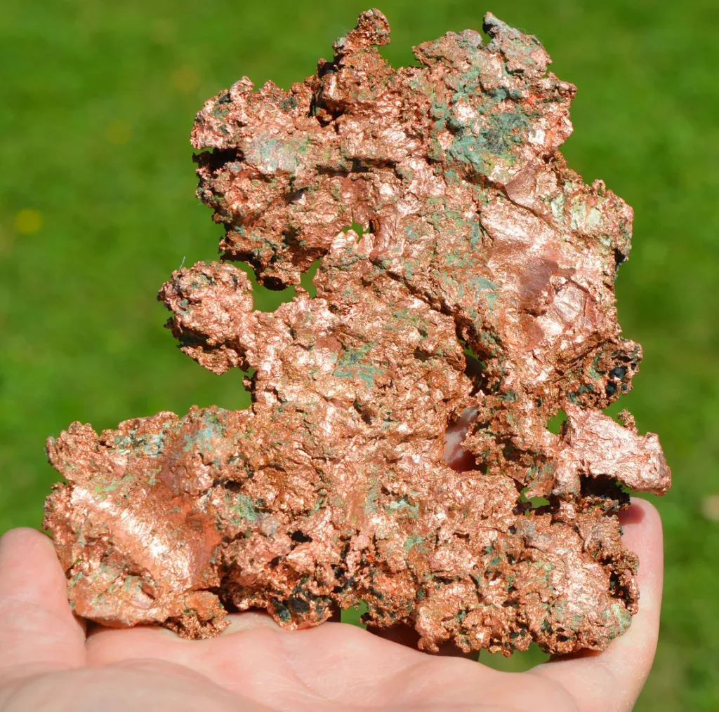 Cuivre natif 686 grammes - Ontonagon Co., Michigan, USA image