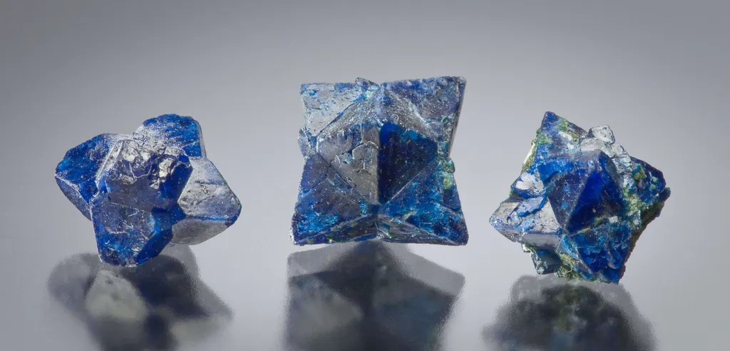 Cumengeite (Set Of 3 Complete, Floater Crystals Circa. 1890S) image