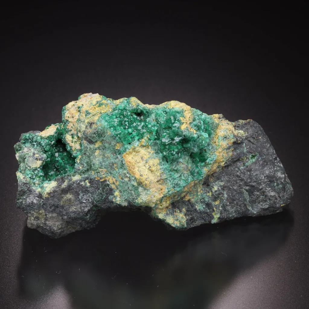 Cuprian Adamite image