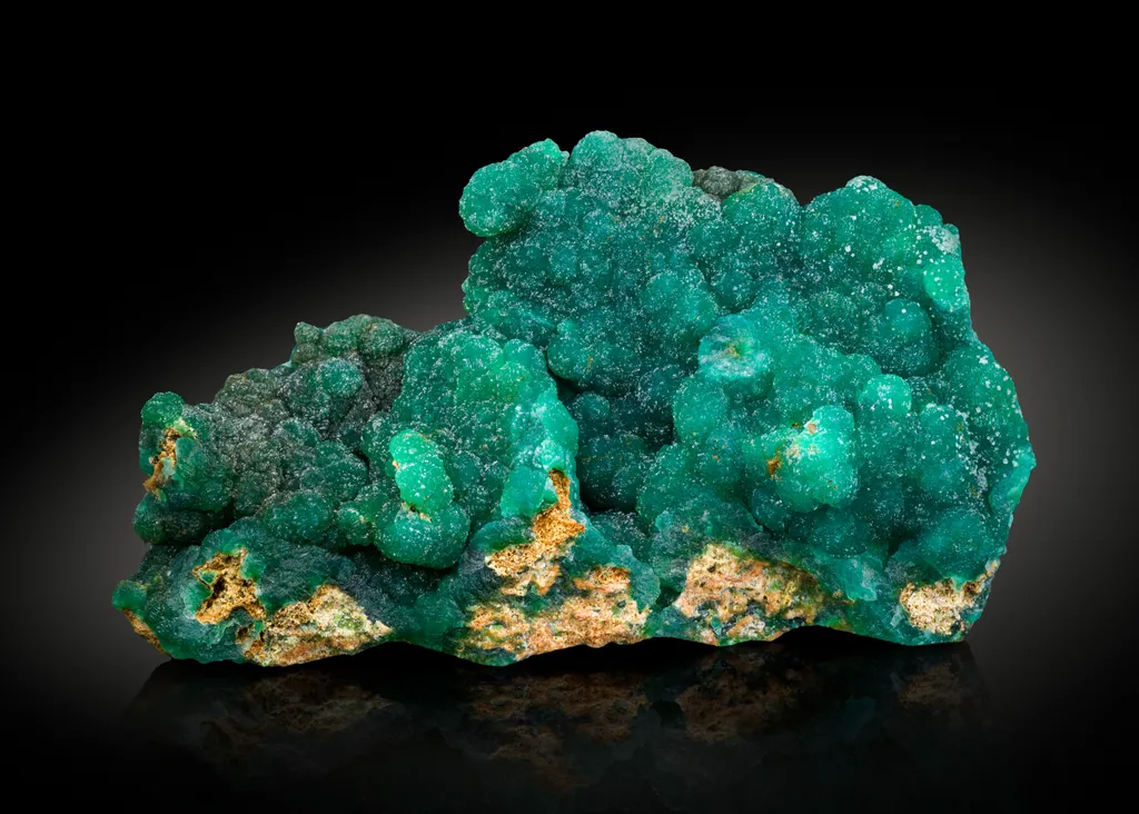 Cuprian Adamite image