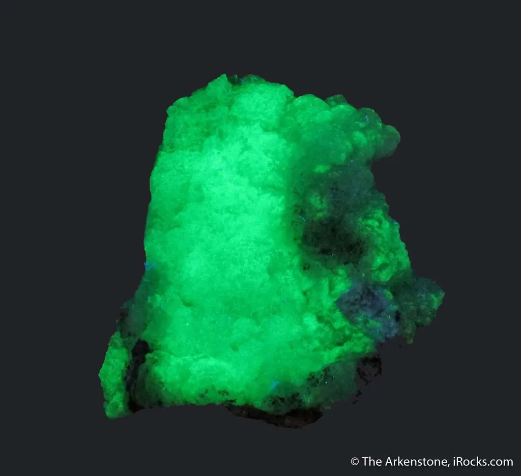 Cuprian Adamite (fluorescent) - image 5