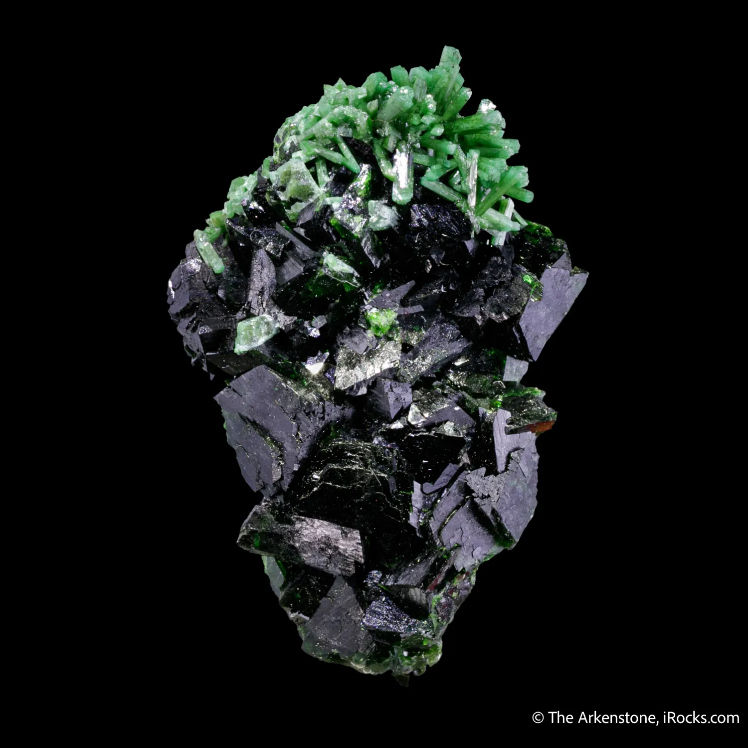 Cuprian Adamite on Zincolivenite - image 4