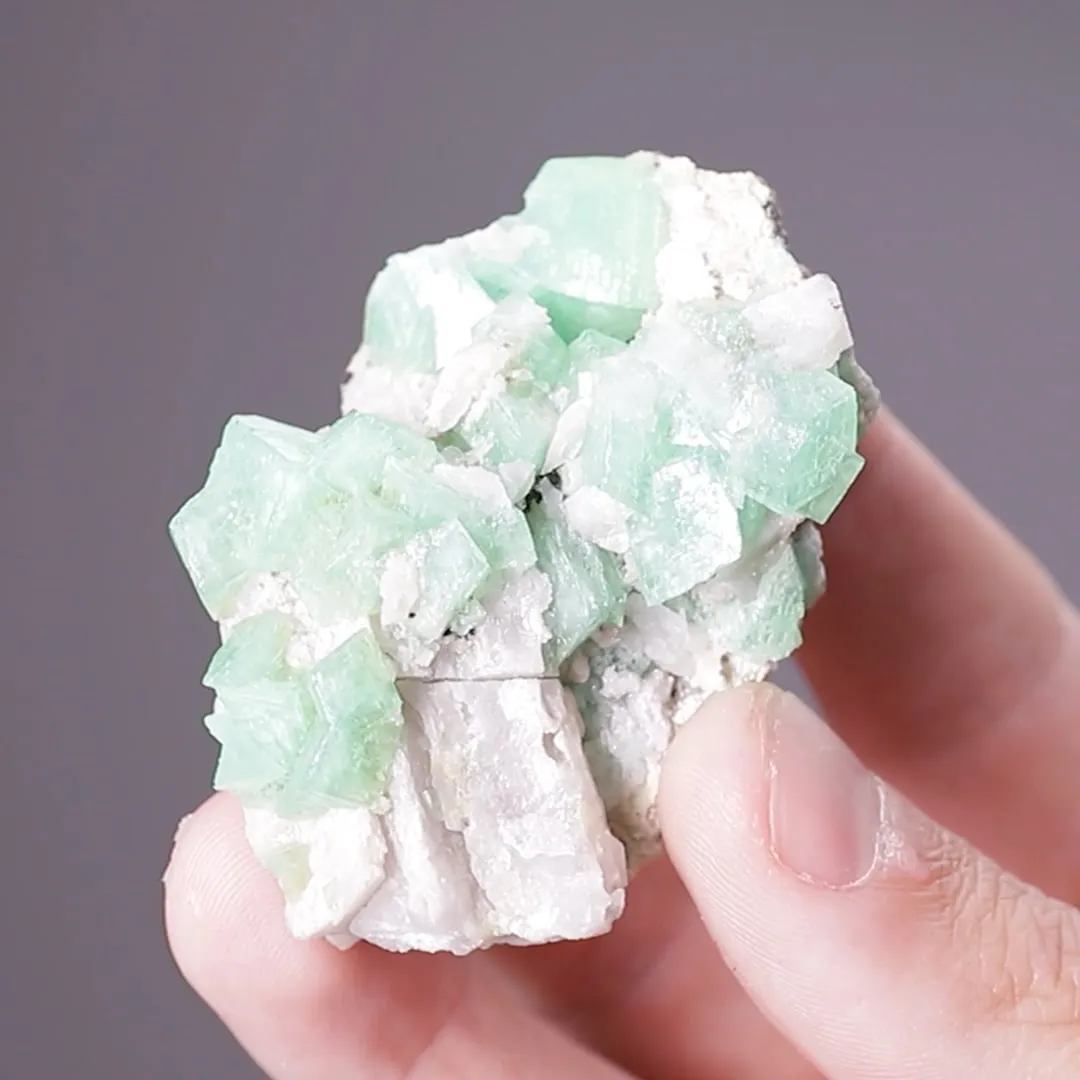 CUPRIAN Smithsonite - image 2