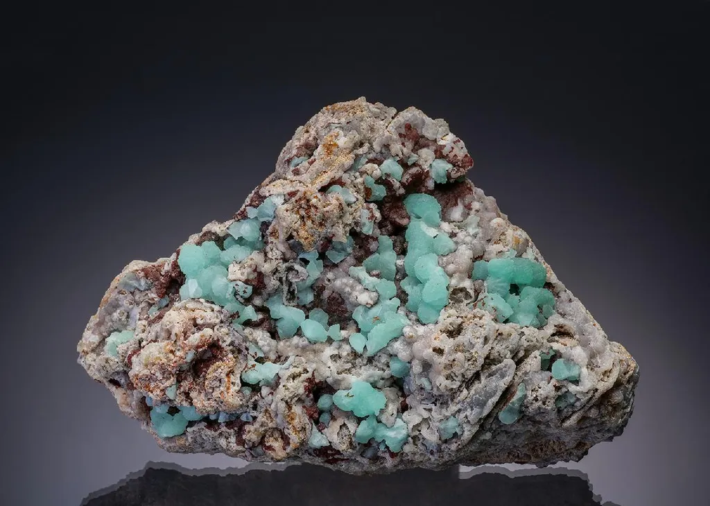 Cuprian Smithsonite on Smithsonite image