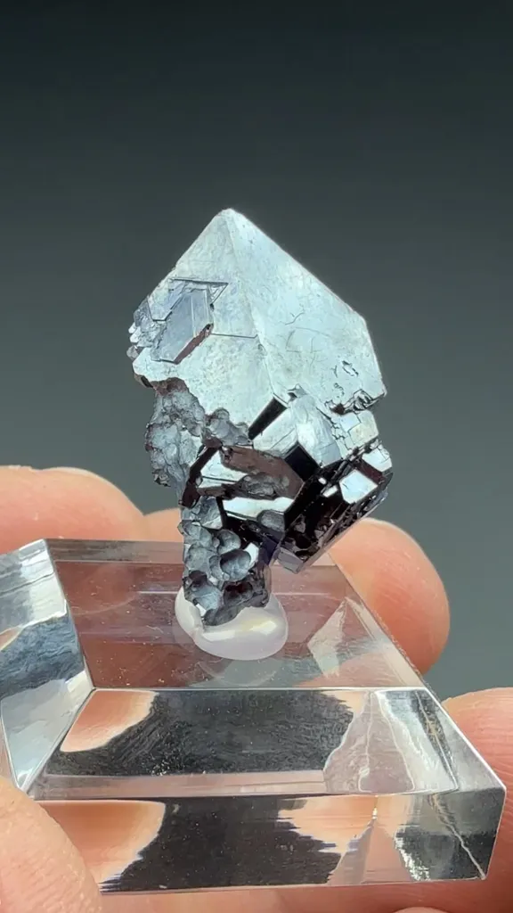 Cuprite - image 2
