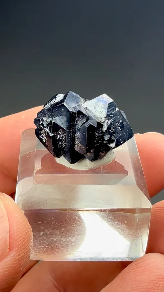 Cuprite - image 2