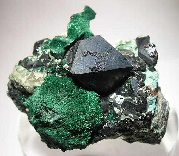 Cuprite, Malachite image