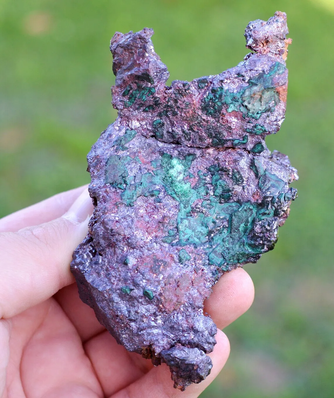 Cuprite & Native Copper 730 grams - Mufulira Mine, Mufulira District, Copperbelt Province, Zambia - image 4