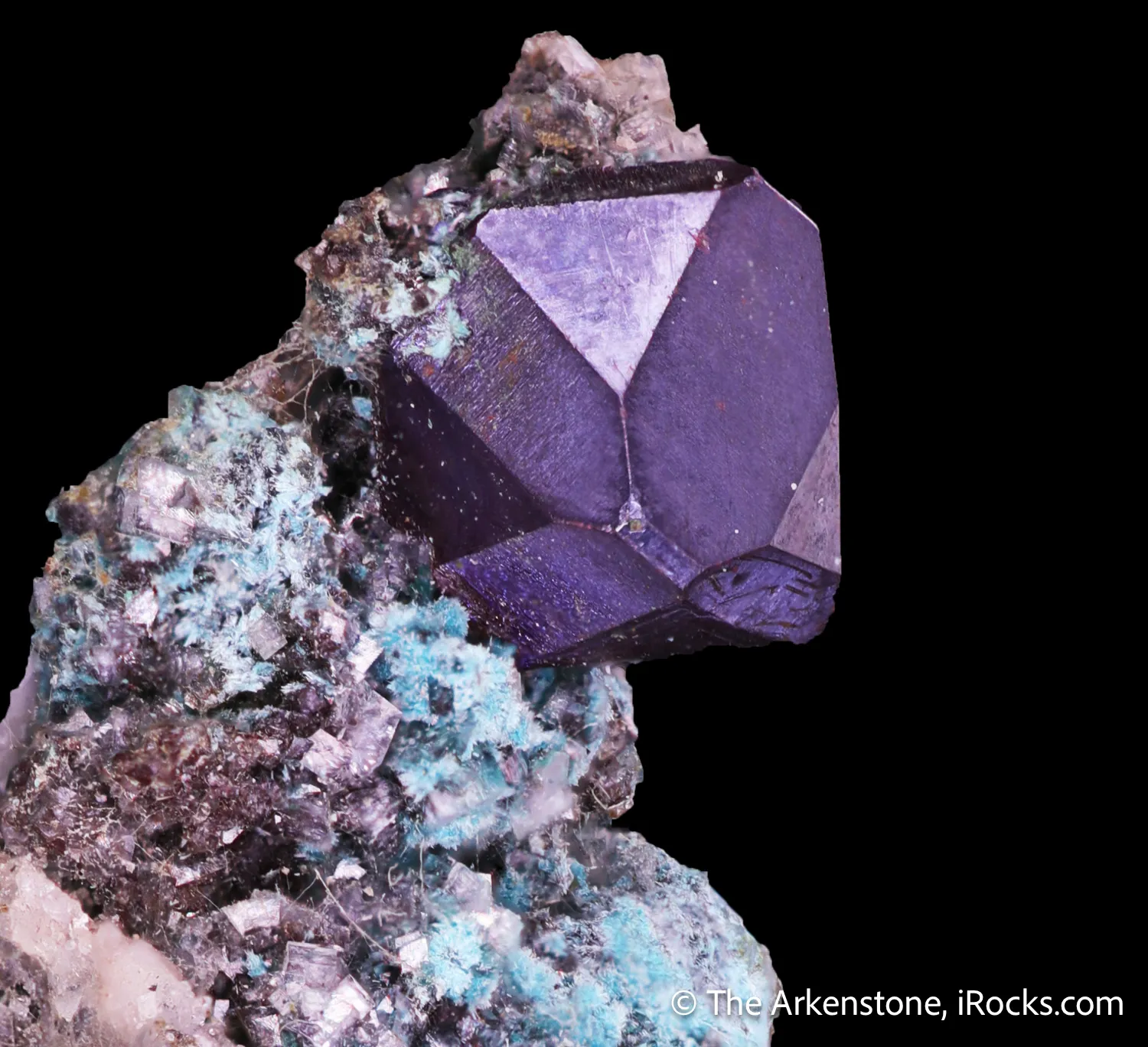 Cuprite on Calcite with Rosasite - image 5