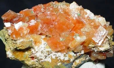 Cuprite (Var: Chalcotrichite), Calcite image