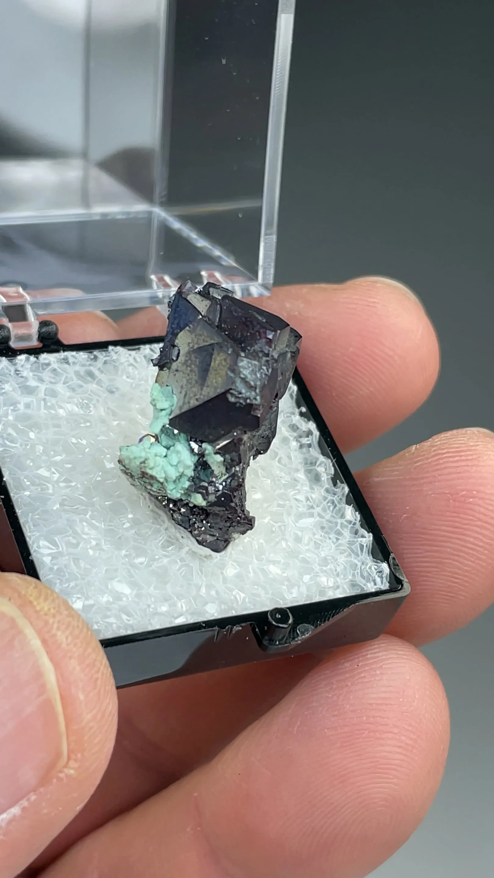 Cuprite with Chrysocolla - image 2