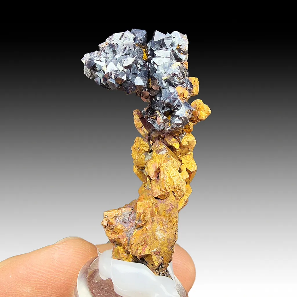 Cuprite with Copper image