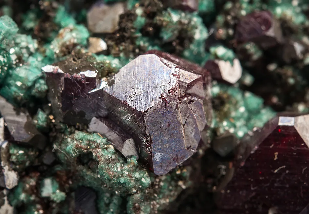 Cuprite with Smithsonite - image 2