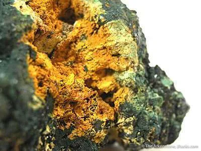 Curite With Vandenbrandeite - image 2