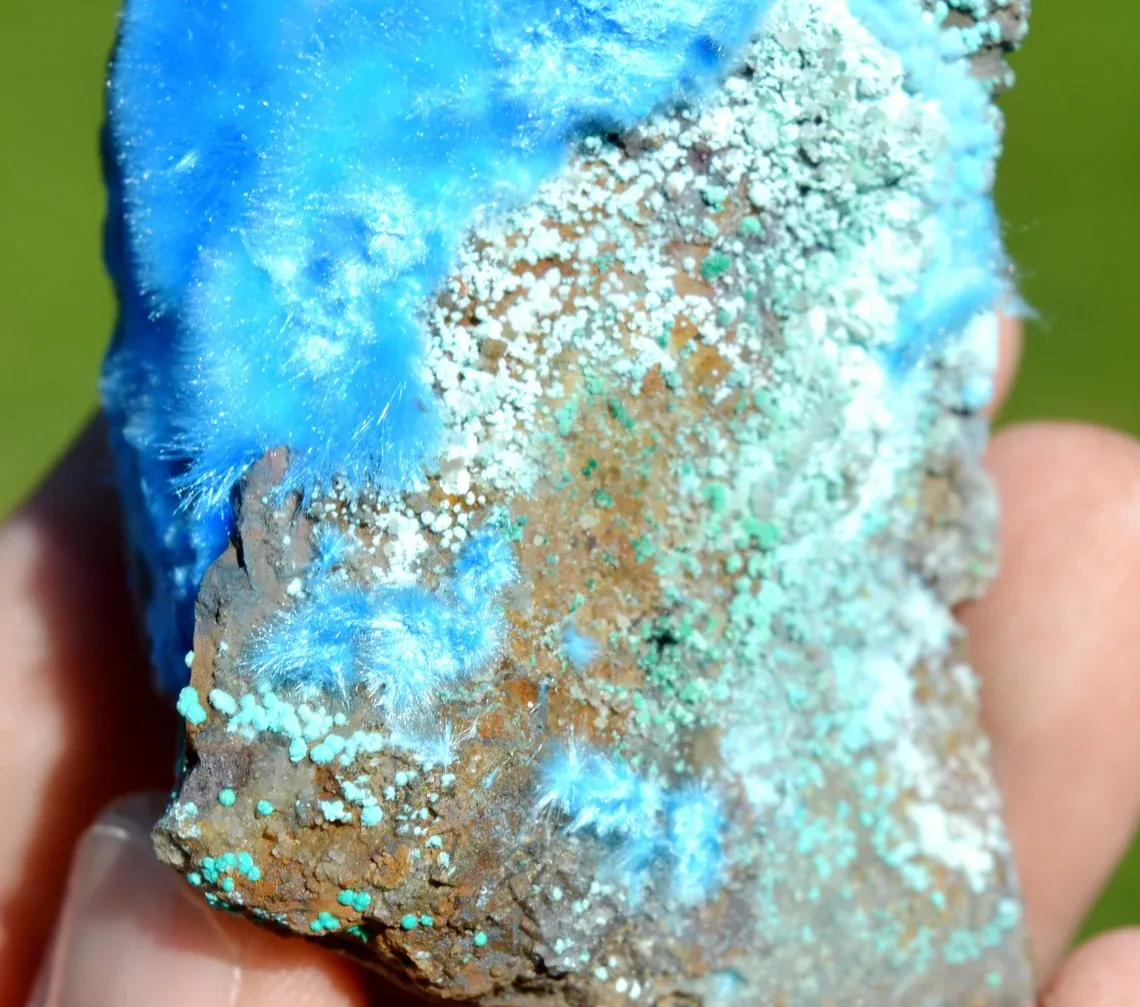 Cyanotrichite - 117 grams - Qinglong Mine, Dachang Sb ore field, Qianxinan, Guizhou, China - image 4