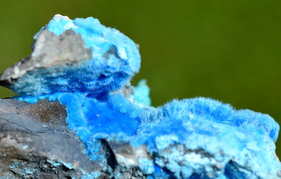 Cyanotrichite - 225 grams - Qinglong Mine, Dachang Sb ore field, Qinglong County, Guizhou, China - image 7