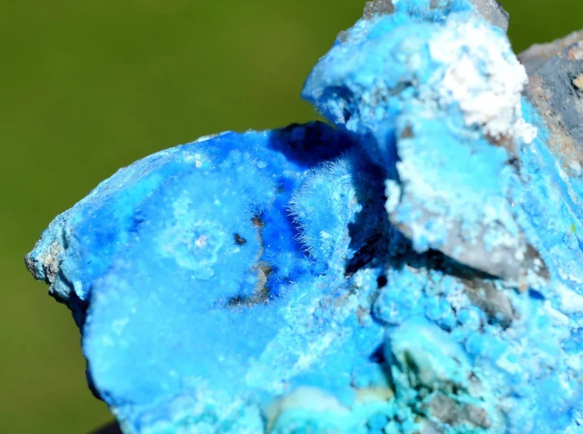 Cyanotrichite - 225 grams - Qinglong Mine, Dachang Sb ore field, Qinglong County, Guizhou, China - image 2